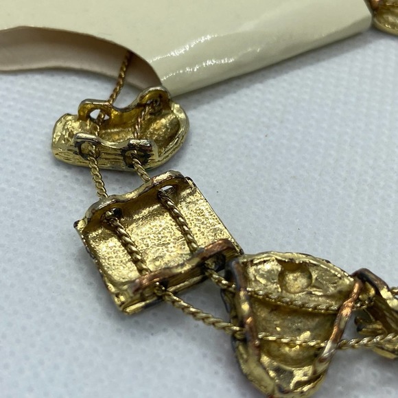 Vintage Christmas Character and Elements Charm Bracelet New with Tags!* - Picture 10 of 14